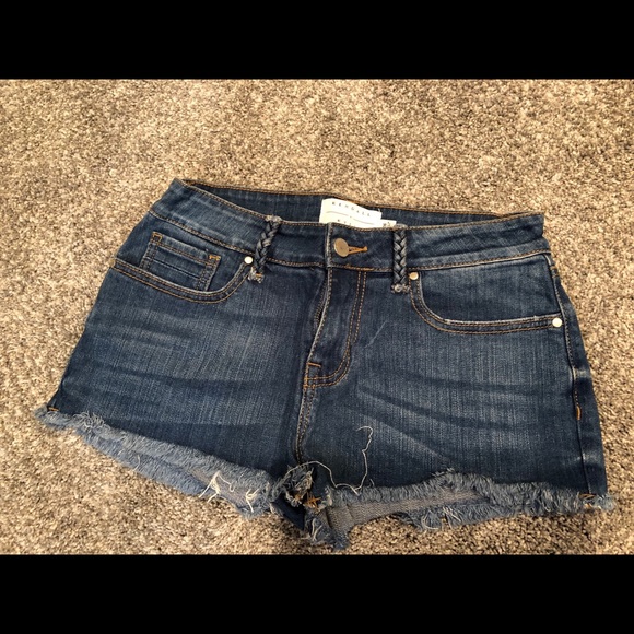 Shorts - Picture 1 of 1